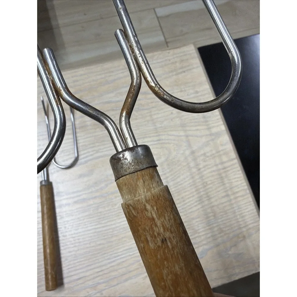 Pair Of‎ Vintage 4-Prong MEAT LIFTING FORKS With Wood Handles 10.5